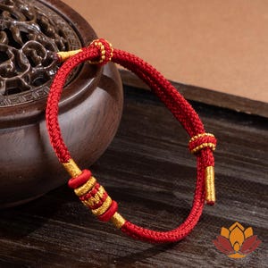 Adjustable Red String Protection Bracelet, Handwoven Tibetan Buddhist Amulet, Unisex Lucky Bracelet, Spiritual Gift for Men, Women, Couples