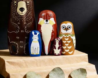 Handmade Matryoshka Dolls – Set of 5 Wooden Nesting Dolls, Cute Russian Animal Toys for Kids & Collectors
