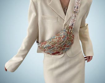 Lichtgewicht nylon heuptasje voor dames - Banaanvormige crossbodytas in rood of blauw, kleurrijke heuptas, cadeau