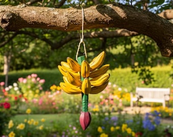 Bananenstrauß aus Holz – Kreatives, handgefertigtes Kunsthandwerk mit tropischem Flair