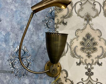 Aplique de pared de latón hecho a mano, acabado antiguo, lámpara ajustable, decoración moderna de lujo.
