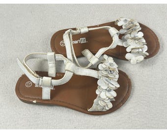 Smartfit Floral T-Strap Sandals Girls 12 White Whimsical