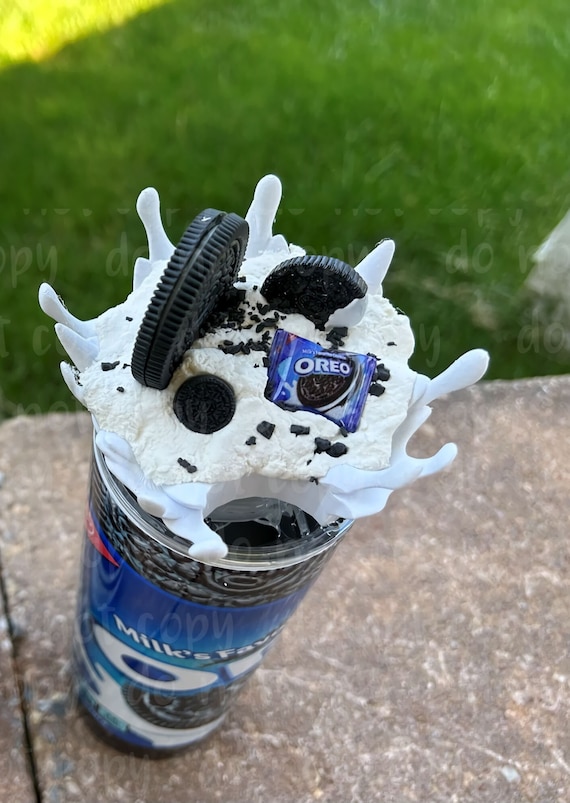 Chocolate Cream Cookie Milk Splash 3D Fake Ice Lid Topper