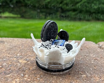 OREO クッキー　ミルクスプラッシュ　ディスプレイスタンド Milk Splash Chocolate Cookie Fake 3D LID ONLY for 30oz or 20oz