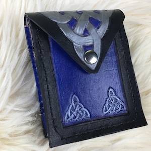 Small Leather Belt Pouch - Made to Order - Triangle Knotwork Belt Pouch - Viking Belt Pouch - Hip Bag - Belt Bag - Leather Hip Bag