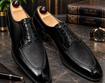 Luxuriöse, handgefertigte Oxford-Schnürschuhe für Herren aus schwarzem Kalbsleder mit strukturierter Oberfläche
