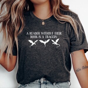 Läsare utan boktragedi-tröja, boklig drake-tröja, unisex Bella+canvas-tröja