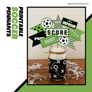 Fanions de football verts et noirs imprimables à faire soi-même