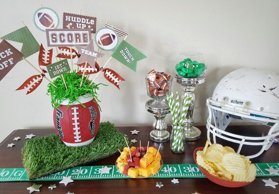 Diy Football Pennant Printables With Football Centerpiece Etsy