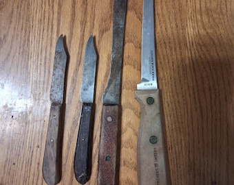 Vintage Wood Handle Knives Cutlery Lot Of 4