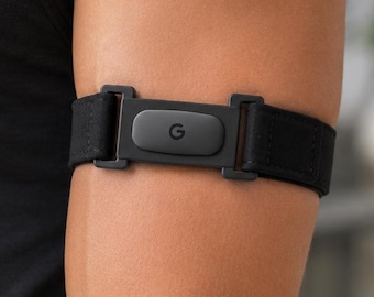 Fitbit Air Armband Adapter ONLY - NO STRAP | Upper Arm Strap Mount | 3D Printed Fitbit Air Holder | Fitness, Running, Gym & Sports Accessory