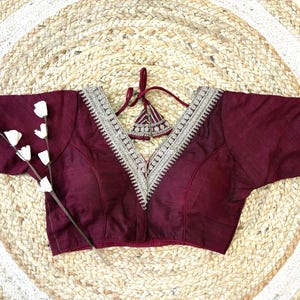 Party Silk Indian Saree Blouse, Sequins Embroidered, Elbow Sleeve, V-Neck, Front Hook, Tassels