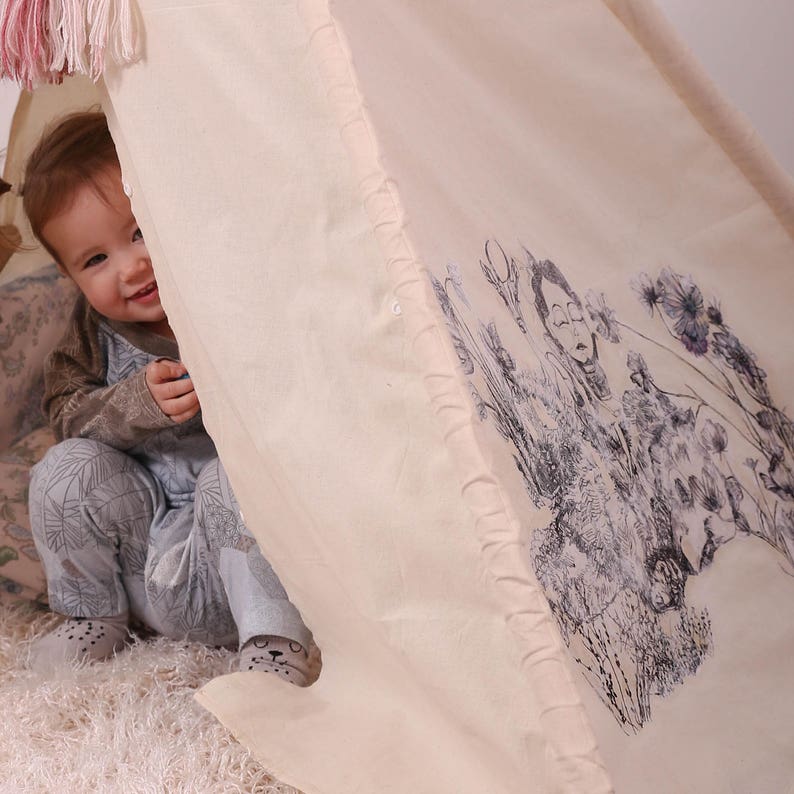 Original Unique Illustrated Canvas Teepee Children Play Tent Tipi Handmade Unbleached Organic Kids Teepee Tent Organic Toy Wigwam