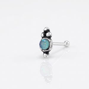 Puce de nez en argent sterling et opale bleue, anneau de nez tribal bohème (à l'unité ou par paire)