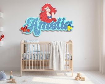 Decoración de pared de madera personalizada para la habitación infantil de la Princesa Ariel de Disney, arte de pared de madera con el nombre de los personajes de Disney para la habitación del bebé, letrero de puerta personalizado con el nombre para la habitación del bebé