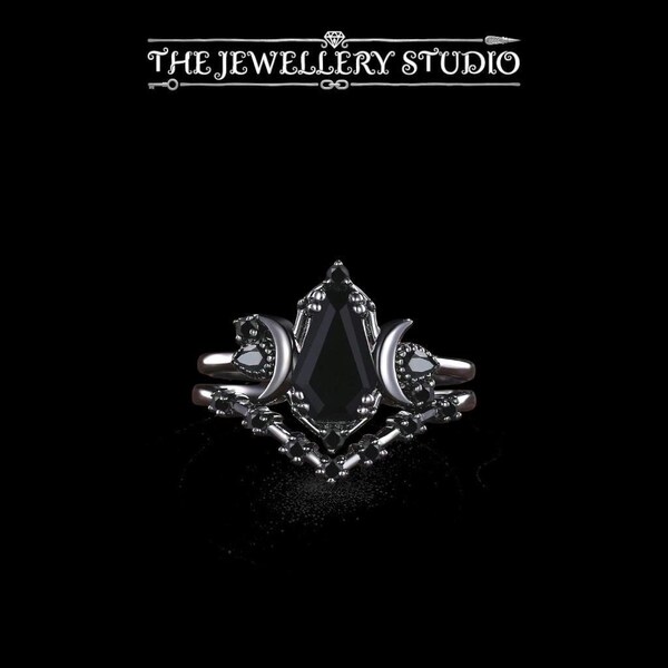 Conjunto de anillos de ónix negro con talla ataúd / Luna creciente gótica, plata de ley con oro negro
