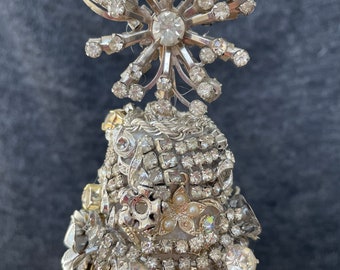 Vintage Bejeweled Holiday Tree