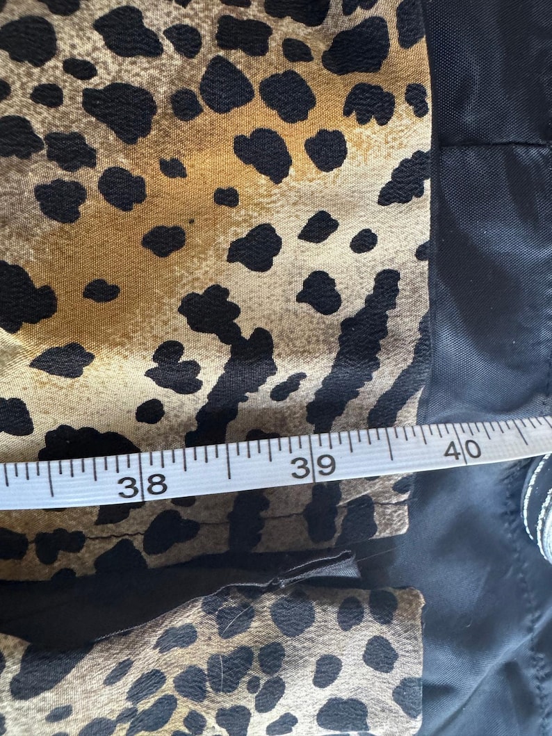 Vintage Adrianna Papell Silk Leopard Print Duster | Plus Size 20L Longline Tunic Jacket | Y2K Mob Wife Aesthetic Cheetah Silk Top image 9