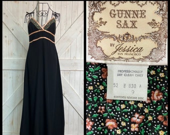70's Vintage Gunne Sax Black Green Red Gold Calico Shoulder Ties Halter Prairie Sundress Maxi Dress 9