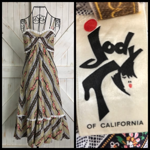 70's Vintage Jody T California Joseph Magnin Brown Beige White Black  Chevron Stripe Sundress Dress 