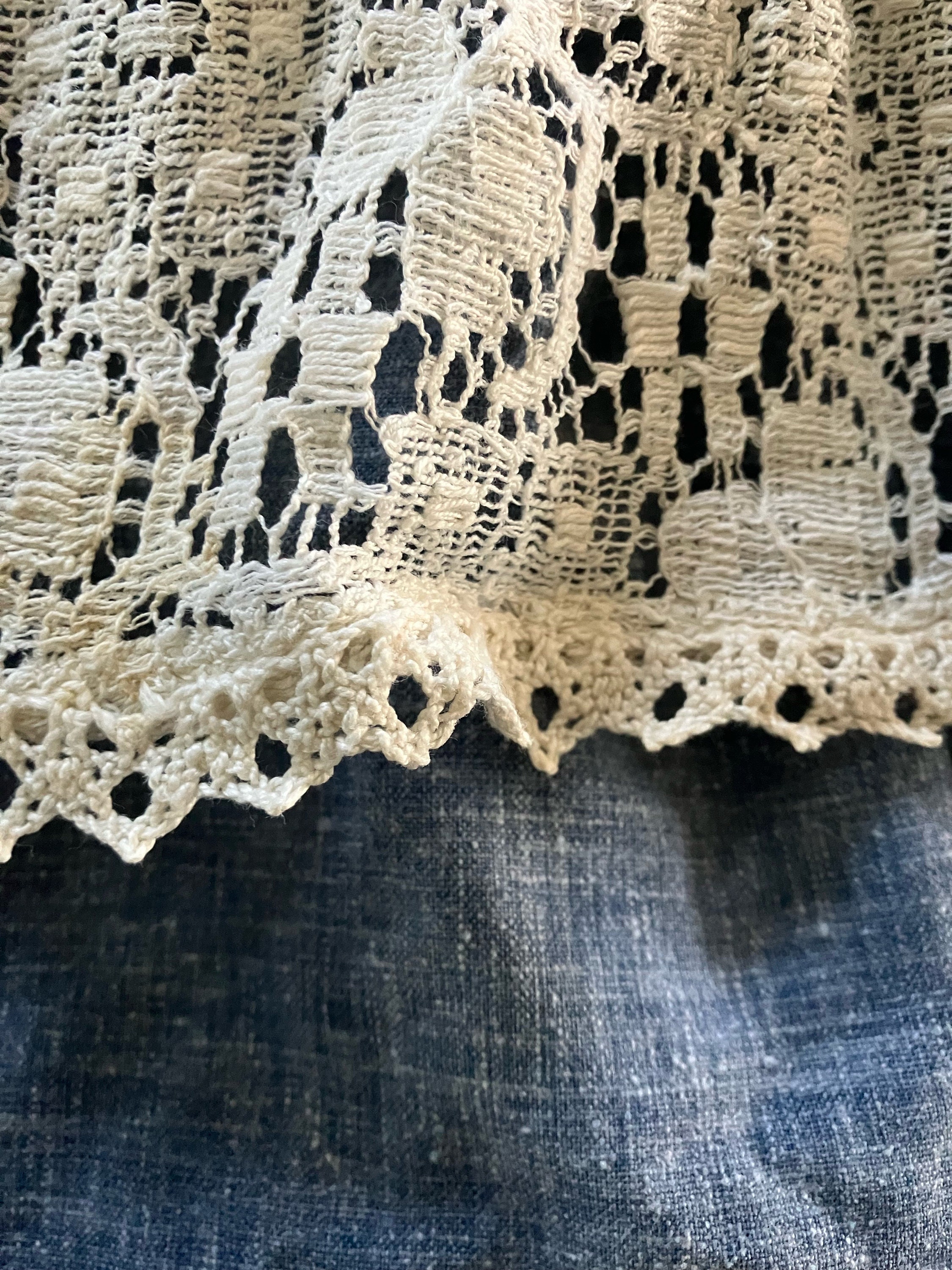 70's Vintage Gunne Sax Black Label Blue Chambray Ivory Lace 70's Vintage Gunne Sax Black Label Blue Chambray Ivory Lace