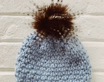 Unique fur pompom hat, pheasant feather pompom hat, bulky women's bun hat, quick fur pompom hat, girly hat pattern