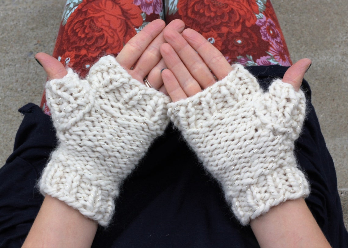 KNITTING PATTERN PDF Bulky Fingerless Gloves Bulky Gloves Etsy