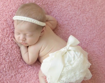 Newborn Ivory Lace Bloomers and Pearl Trim Headband, lace diaper cover, bebe foto, Newborn Photo Prop, by Lil Miss Sweet Pea Boutique