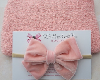 Light Pink Knit Swaddle Wrap with a 4.5 inch velvet bow newborn headband, bandeau bebe, photo shoots, swaddle set, Lil Miss Sweet Pea