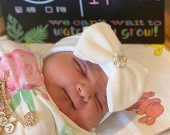 Newborn hospital hat, white with a pearl and rhinestone center, baby hat, hospital take home outfit, bebe, Lil Miss Sweet Pea Boutique