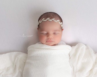 Newborn Muslin Pearl Swaddle in off-white AND/OR Silver rhinestone leaf headband, bebe, baby bling, bandeau bebe, Lil Miss Sweet Pea