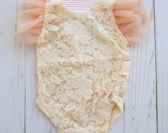 Newborn Lace Romper, peachy ivory lace with flutter sleeves, unlined, bebe foto, baby girl photo outfit, lace outfitLil Miss Sweet Pea