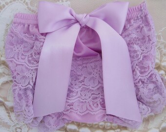 Newborn Lavender Lace Bloomers /Diaper Covers AND/OR Matching 4" Flower Headband, bebe foto, Lil Miss Sweet Pea