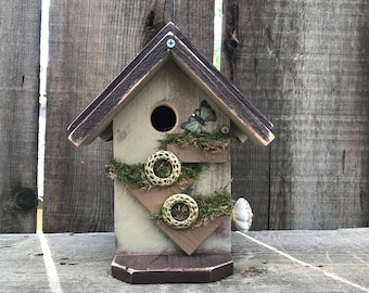 Birdhouses Handcrafted Wooden Bird House Decorative Outdoor Bird's Nesting Home Functional Garden Birdhouse, Item #581219758
