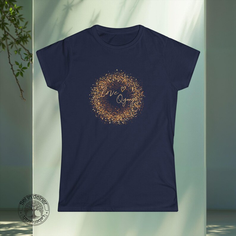 Té energético Qigong | Camiseta Círculo Amanecer | Camiseta Flujo Zen | Top para práctica espiritual | Camiseta gráfica meditativa imagen 4