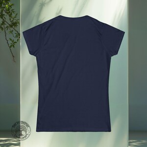 Té energético Qigong | Camiseta Círculo Amanecer | Camiseta Flujo Zen | Top para práctica espiritual | Camiseta gráfica meditativa imagen 8