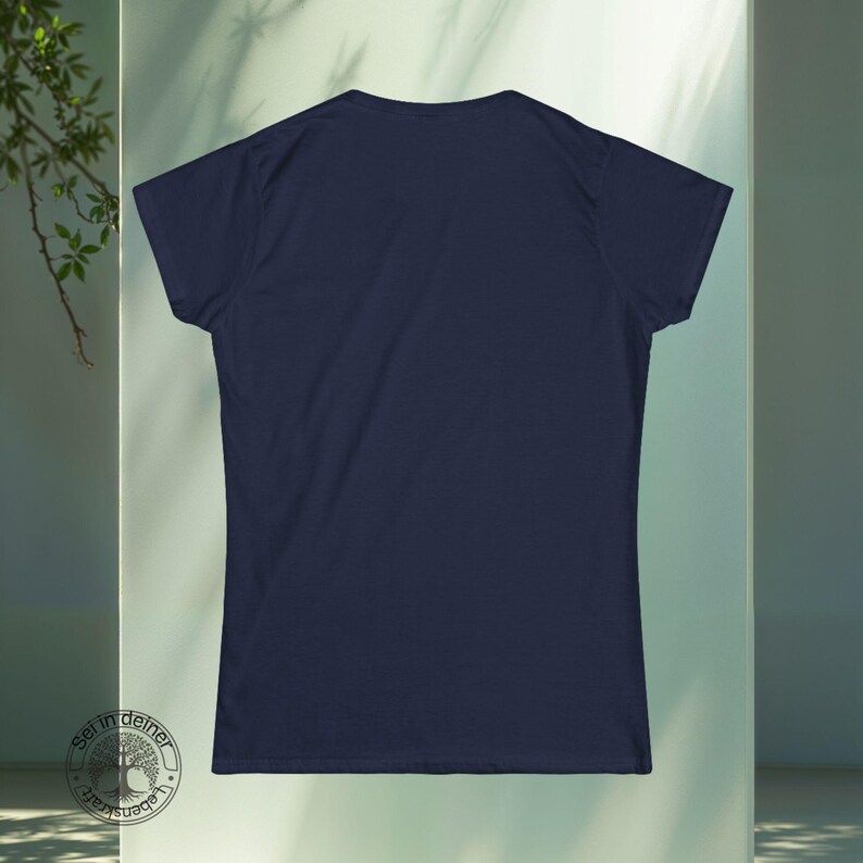 Té energético Qigong | Camiseta Círculo Amanecer | Camiseta Flujo Zen | Top para práctica espiritual | Camiseta gráfica meditativa imagen 8