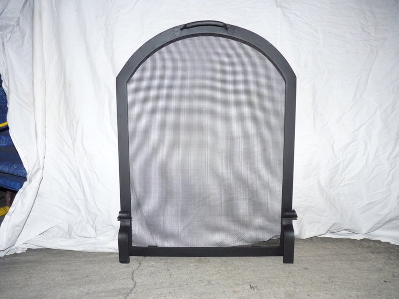 Arched Fireplace screen image 2