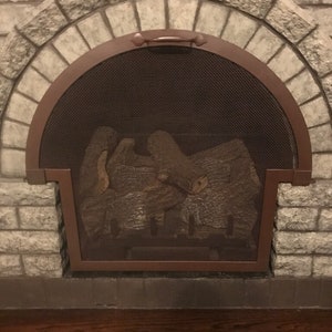 Arched Fireplace screen image 4