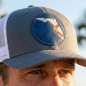 Gorra de camionero con parche de cuero de la bandera de Florida / Orgullo del Estado del Sol