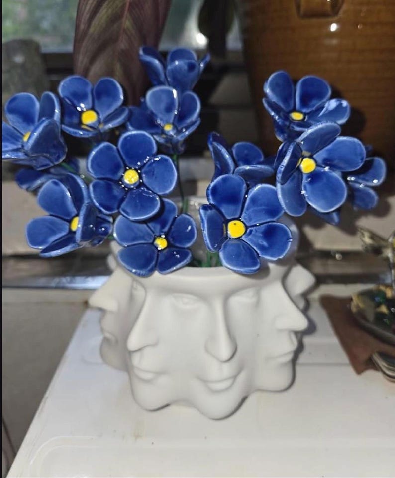 Handgjorda konstgjorda blommor Förgätmigej Keramikblommor – Konstgjord blombukett bild 7