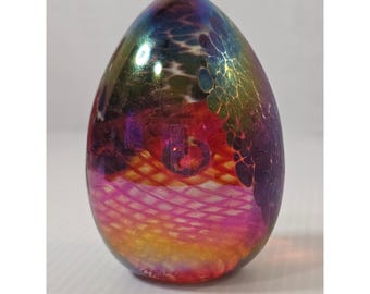 Glass Eye Studio Art Glass Egg Paperweight Small Iridescent Excellent 1992