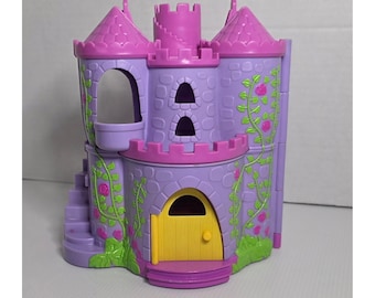 Mattel Dora the Explorer Playset OS Purple Fair 2004 Folding Castle House
