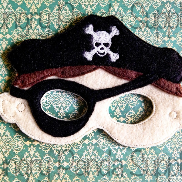 Pirate garçon masque Design de broderie, masque de pirate, broderie machine, masque ITH, dans le masque de cerceau, brodé masque, 5 x 7, 6 x 10, costume pirate