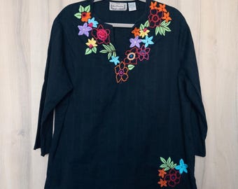 Vintage New Directions Womens Embroidered Blouse Size L Black Floral Boho Artsy