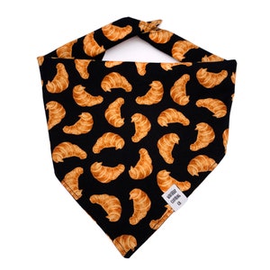 Croissant Dog Bandana Black