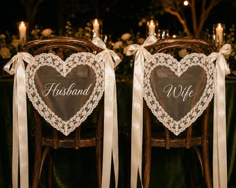 Panneaux élégants « Just Married » Heart Chair, style réception nuptiale