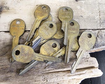 One Dozen Vintage Keys, Gold in Color, Altered Art Supplies, Assemblage, (2 1/8-Inch)
