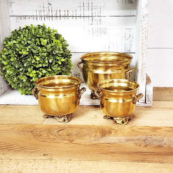 Vintage Brass Footed Nesting Pots with Handles, Set of Three, Brass Containers, Patina and Age, Home Accents, Mixed Sizes, #3869