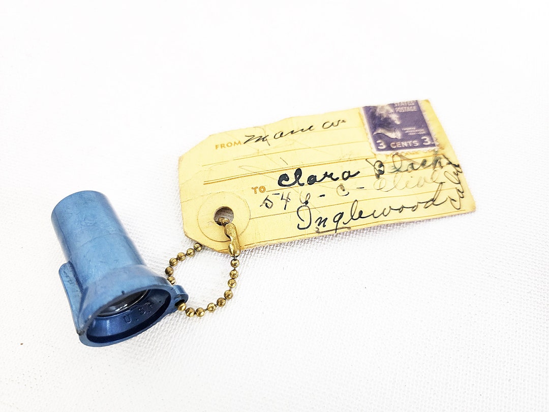 Vintage Souvenir Keychain Viewer of Mt. Wilson, Sun Telescopes, Small